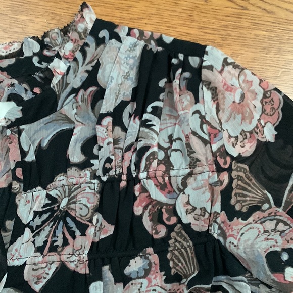 Loft Petites Dress - Picture 4 of 10